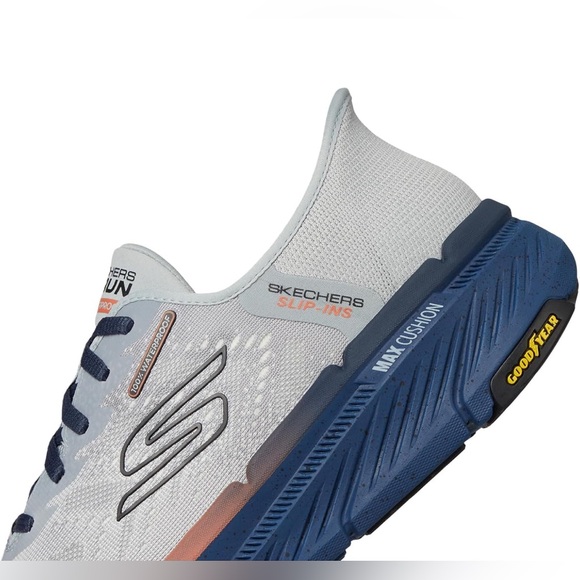 Skechers Men’s Max Cushioning Premier 2.0 💯 Waterproof Stanch Sneaker Size 10 🆕 - Picture 6 of 12